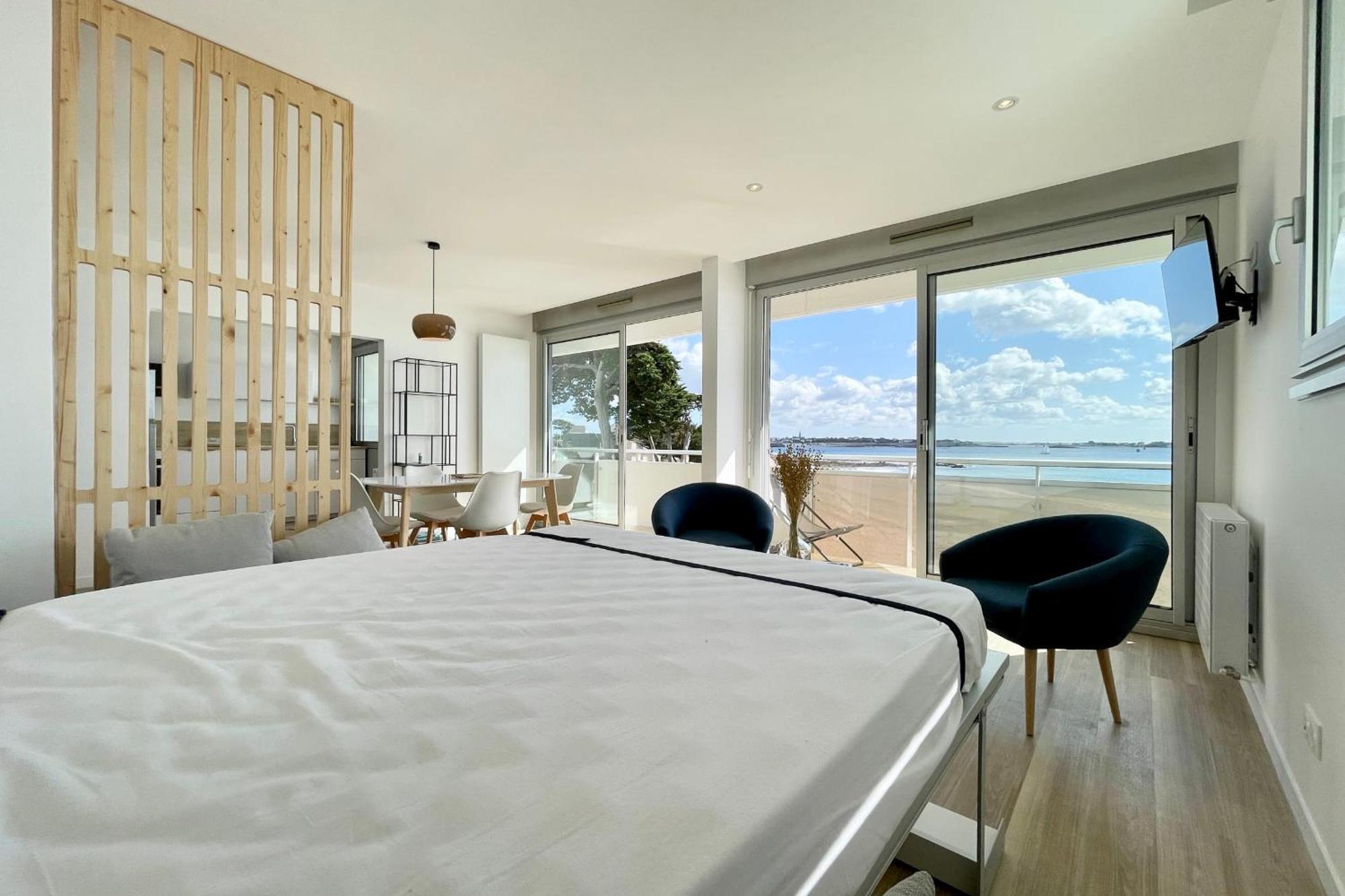 Lovely T1 D Architecte De Standing Vue Mer 360 Larmor-Plage Eksteriør billede